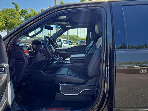 SHELTER GREEN 2025 Ford F-150 Raptor