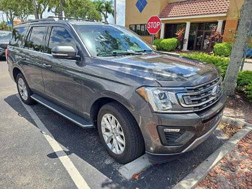 Magnetic Metallic 2021 Ford Expedition XLT