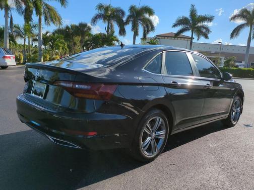 2019 Volkswagen Jetta 1.4T R-Line