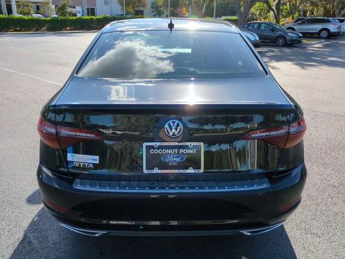 2019 Volkswagen Jetta 1.4T R-Line