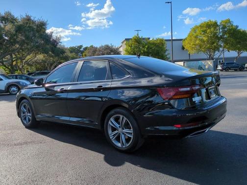 2019 Volkswagen Jetta 1.4T R-Line
