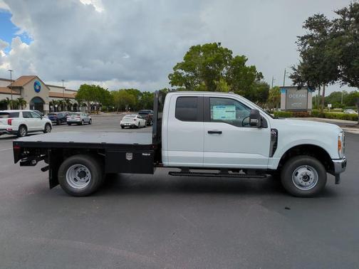 2025 Ford F-350 XL