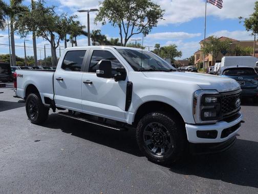OXFORD WHITE 2024 Ford F-250 XL