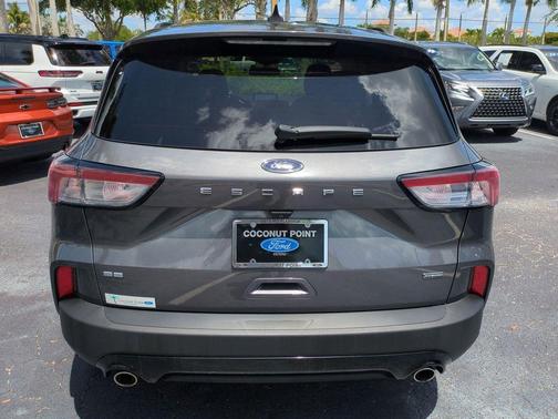 CARBONIZED GRAY 2021 Ford Escape SE