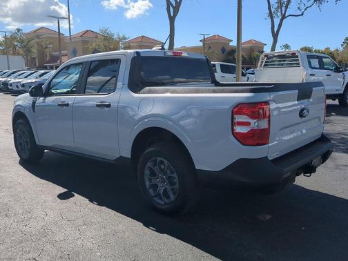 SPACE WHITE METALLIC 2026 Ford Maverick XLT