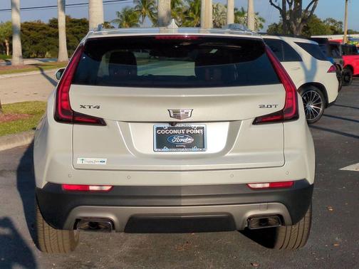 2019 Cadillac XT4 Premium Luxury