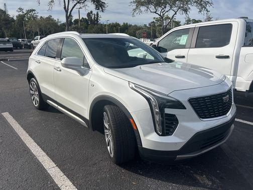2019 Cadillac XT4 Premium Luxury