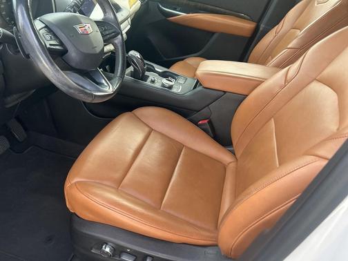 2019 Cadillac XT4 Premium Luxury