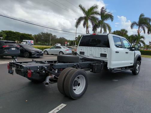 OXFORD WHITE 2026 Ford F-450 XL