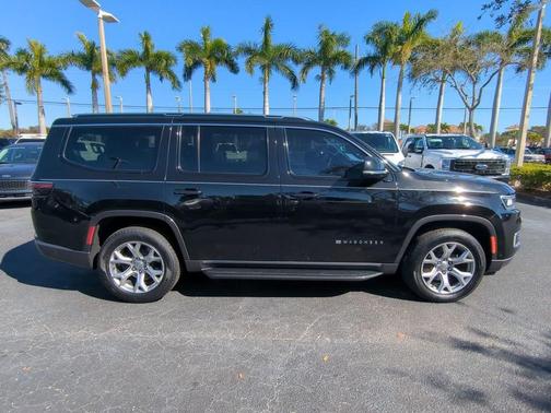 2022 Jeep Wagoneer Series II 4x2