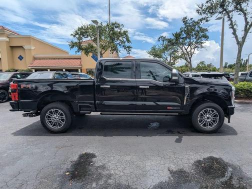 2025 Ford F-250 Platinum
