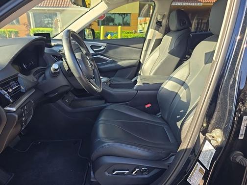 Majestic Black Pearl 2019 Acura RDX Base