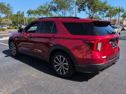 RAPID RED MET TINTED CC 2023 Ford Explorer ST-Line
