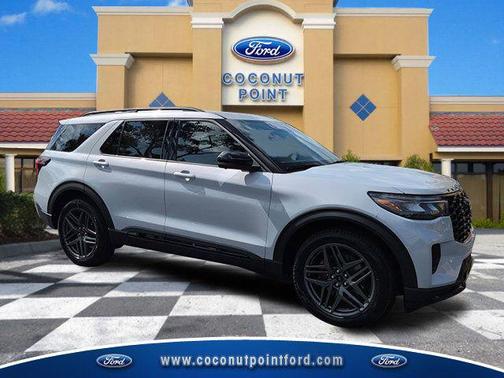 SPACE WHITE METALLIC 2026 Ford Explorer ST
