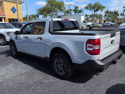 Space White Metallic 2026 Ford Maverick XLT