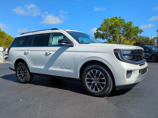 2025 Ford Expedition Platinum