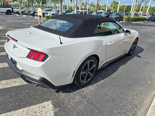 OXFORD WHITE 2025 Ford Mustang EcoBoost