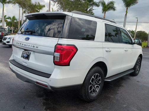 2023 Ford Expedition XLT
