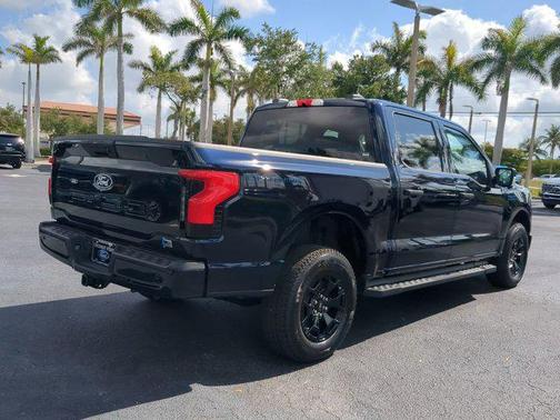 2025 Ford F-150 Lightning XLT