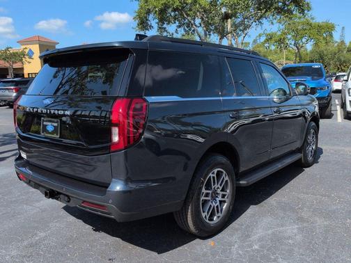 Stone Blue Metallic 2026 Ford Expedition Active
