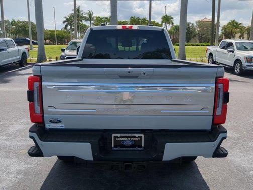 2025 Ford F-250 Platinum
