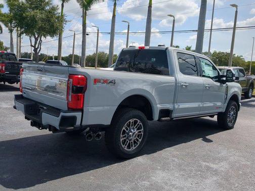 2025 Ford F-250 Platinum