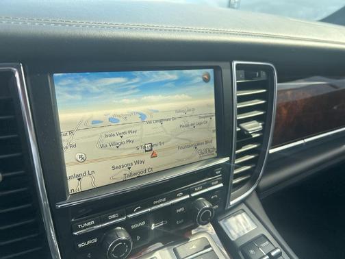 2011 Porsche Panamera Turbo