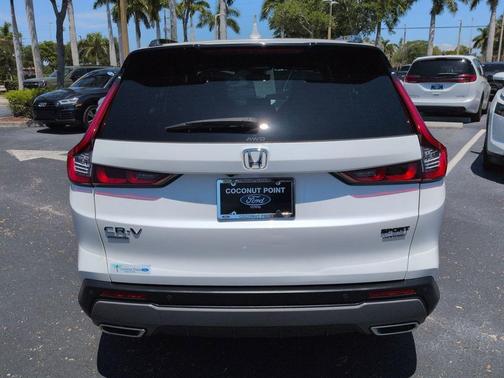 Platinum White Pearl 2025 Honda CR-V Hybrid Sport Touring AWD