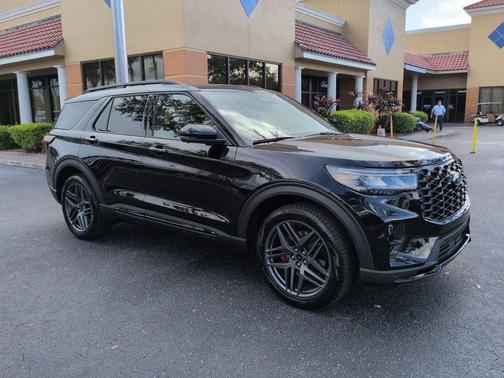 Agate Black Metallic 2026 Ford Explorer ST