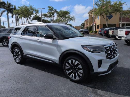 Space White Metallic 2026 Ford Explorer Platinum