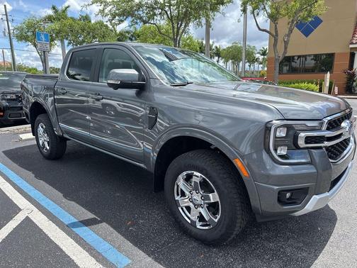 CARBONIZED GRAY METALLIC 2025 Ford Ranger LARIAT
