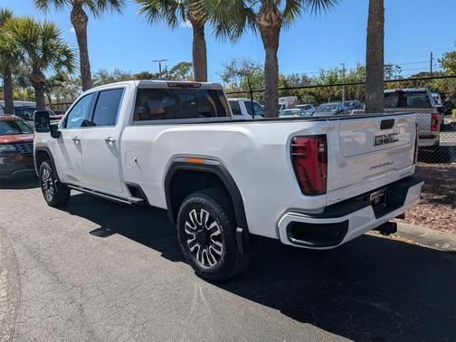 2024 GMC Sierra 3500 Denali