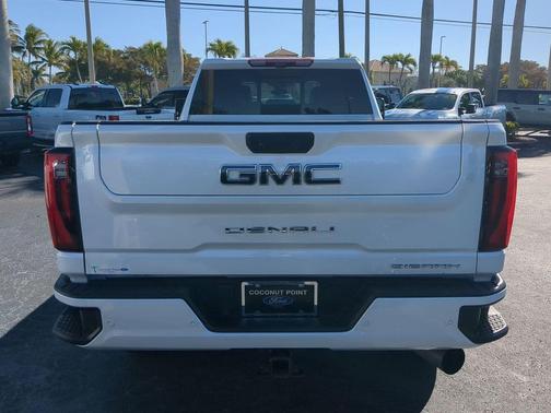 2024 GMC Sierra 3500 Denali