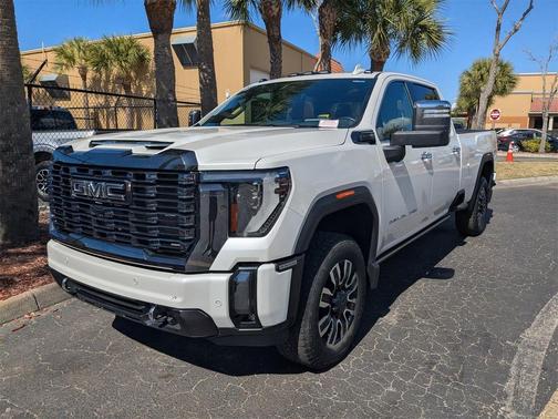 2024 GMC Sierra 3500 Denali