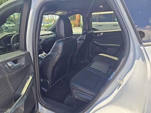 SPACE SILVER METALLIC 2025 Ford Escape ST-Line