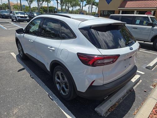 SPACE SILVER METALLIC 2025 Ford Escape ST-Line