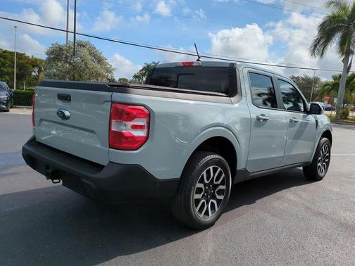 2022 Ford Maverick Lariat