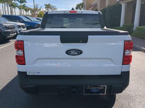 2025 Ford Maverick XLT