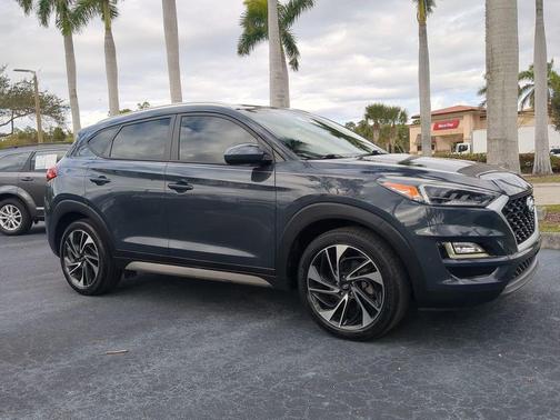 2021 Hyundai TUCSON Sport