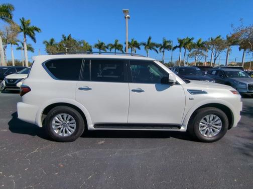 2022 Nissan Armada SV 4WD