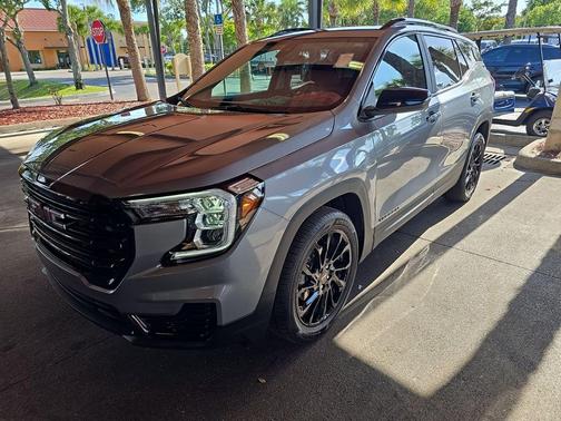 Sterling Metallic 2024 GMC Terrain SLE