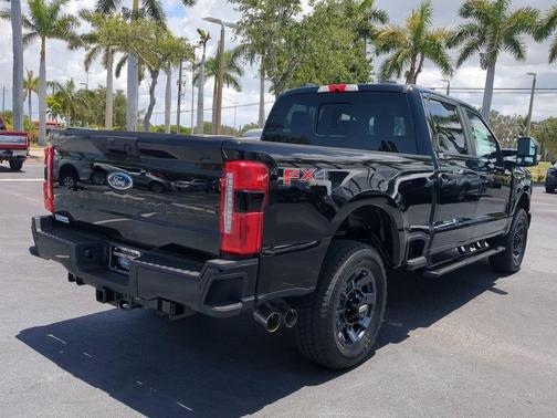 2025 Ford F-250 XL