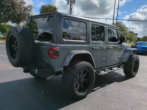2018 Jeep Wrangler Unlimited Sahara