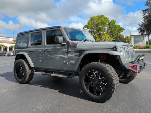 2018 Jeep Wrangler Unlimited Sahara
