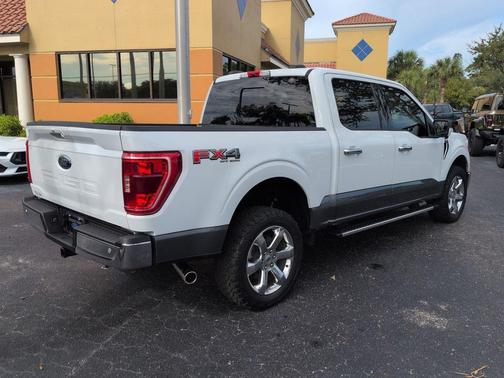 Oxford White 2022 Ford F-150 XLT