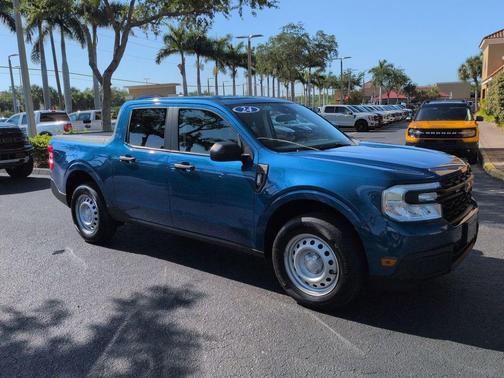 ATLAS BLUE METALLIC 2024 Ford Maverick XL