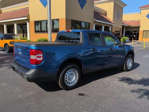 ATLAS BLUE METALLIC 2024 Ford Maverick XL