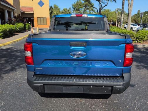 ATLAS BLUE METALLIC 2024 Ford Maverick XL