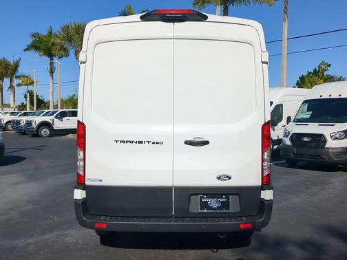 2026 Ford Transit-250 Base