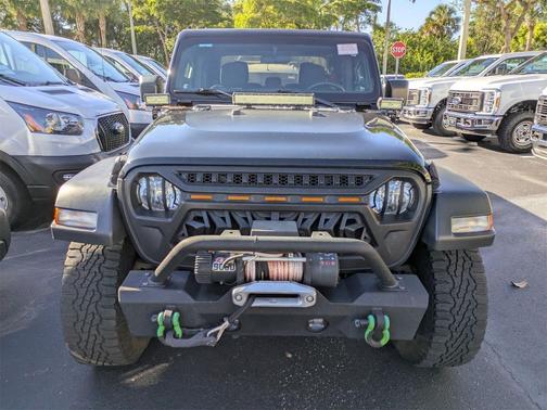 2021 Jeep Gladiator Sport